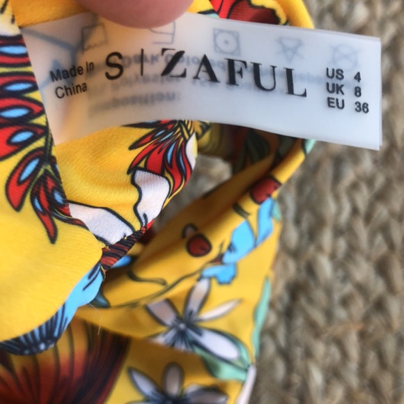 Super cute floral yellow bandeau bikini - Picture 6 of 8